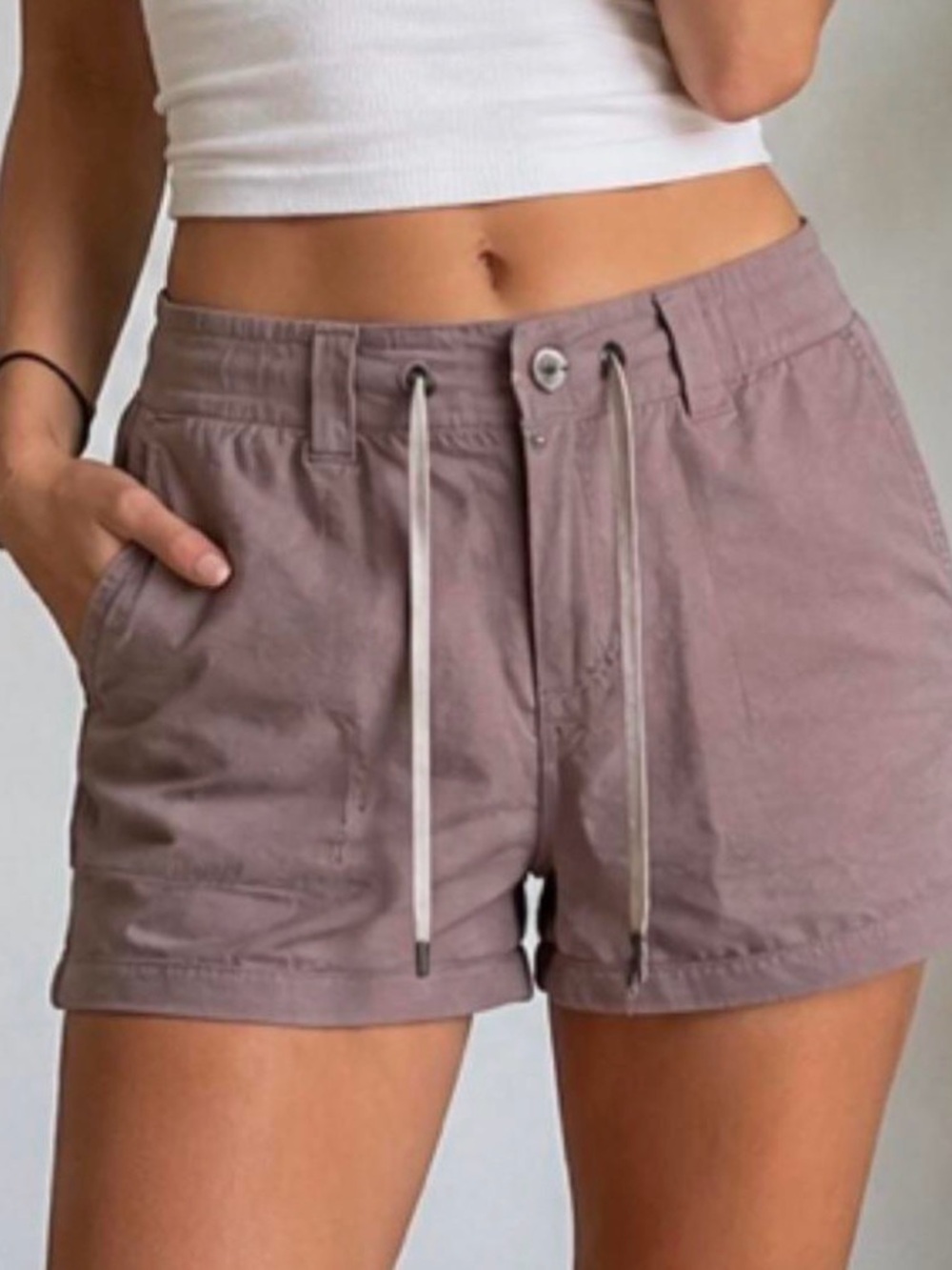 Vuori Drawstring Casual Shorts - Mauve size Small NEW